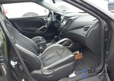 2015 Hyundai Veloster Turbo из США, поврежденный, VIN KMHTC6AE0FU237800